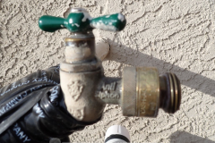 The hose bib already has an anti-siphon valve built in. There is no need to screw on a second one.